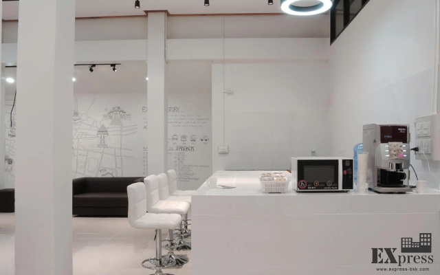 Express Hostel