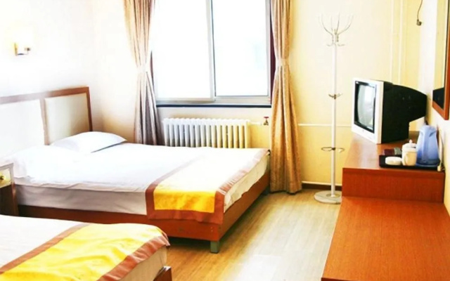 Tiantong Xilin Express Hotel(北京新世盛唐快捷酒店)