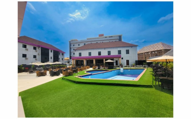 Fiesto Continental Hotel Enugu