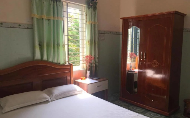 Huong Hoa Guesthouse