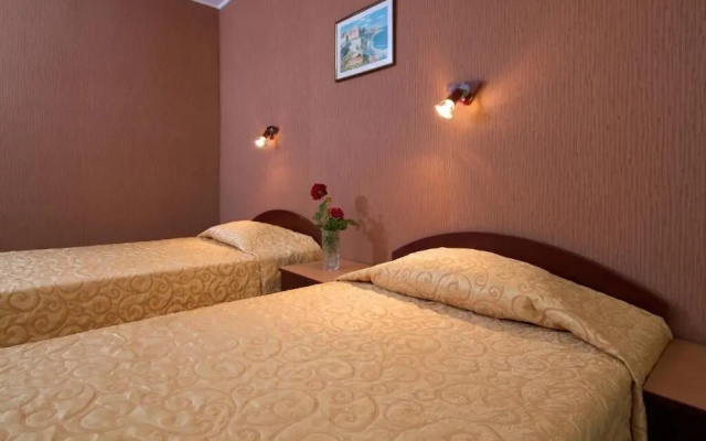 Kris Hotel