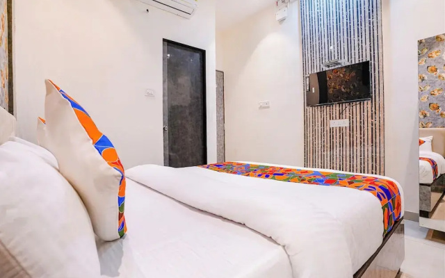 Fabexpress Dhanlaxmi Residency