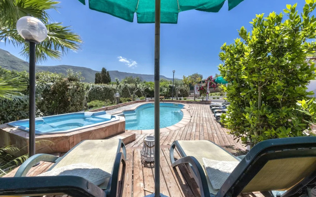 Dependance Turchese With Pool