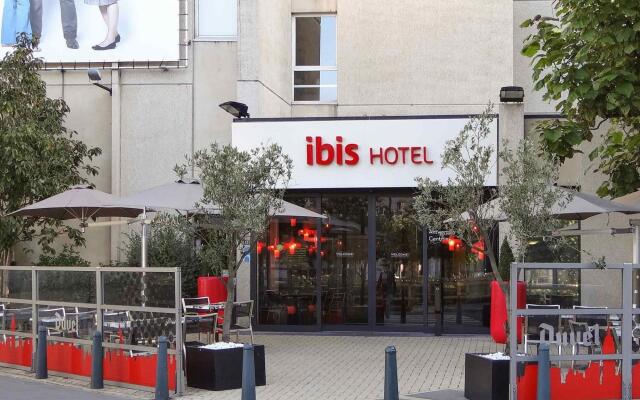 Отель Ibis Antwerpen Centrum Бельгия, Антверпен - 1 отзыв об отеле, цены и фото номеров - забронировать отель Ibis Antwerpen Centrum онлайн вид на фасад