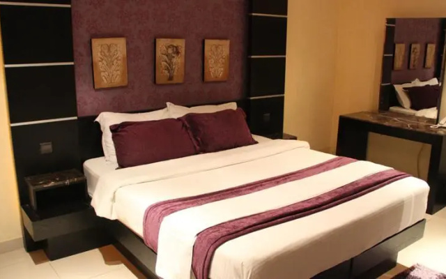 Niara Hotel Suites Al Malaz