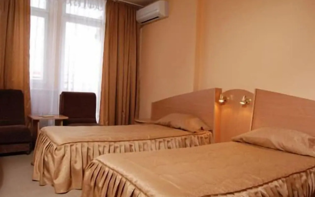 Elbrus Hotel