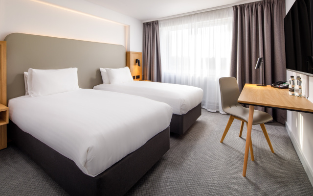 Holiday Inn Basildon by IHG