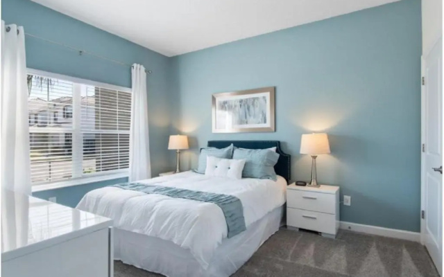 Four-Bedroom Townhome Kissimmee