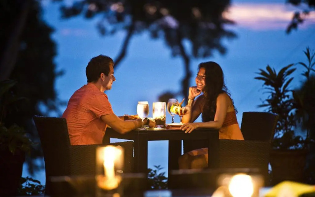 Los Altos Resort