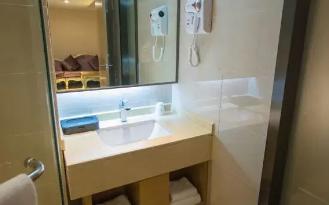 Mianzhu Huasheng Express Hotel (Lufu Shijia)