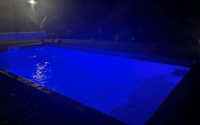 L'escapade créole Bungalow Bananier jacuzzi privatif