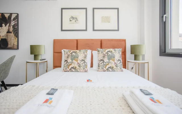 Liiiving in Porto- City Delight Studio I