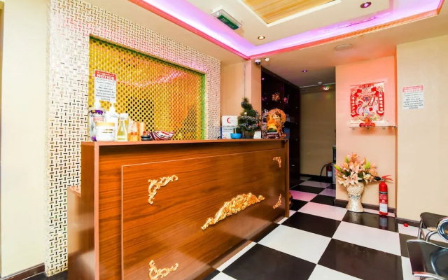 Seattle Hotel by OYO Rooms