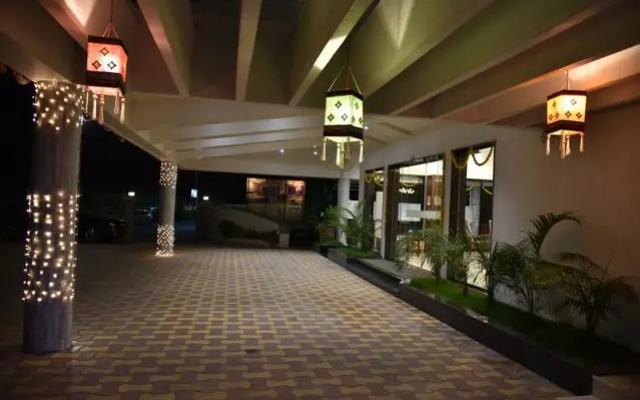 Hotel Pratham