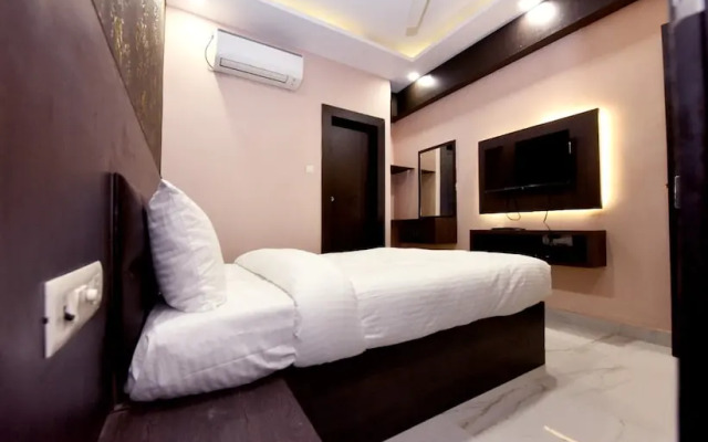 Hotel V K Inn