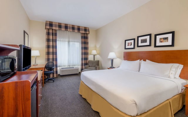 Holiday Inn Express Vernal-Dinosaurland by IHG