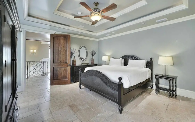 Gigglin Marlin by Five Star Properties
