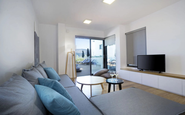 Seametry Luxury Living Apartments, Adults Only, Excluding Ages 3 to 15