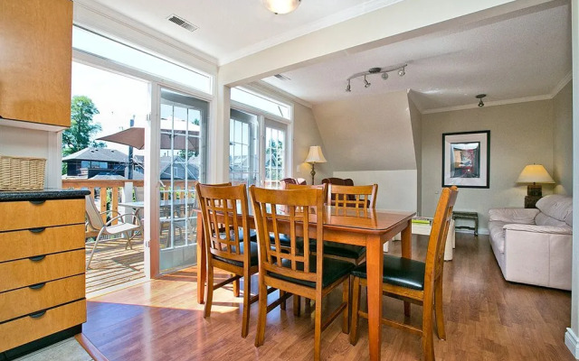 Alma Beach Suites