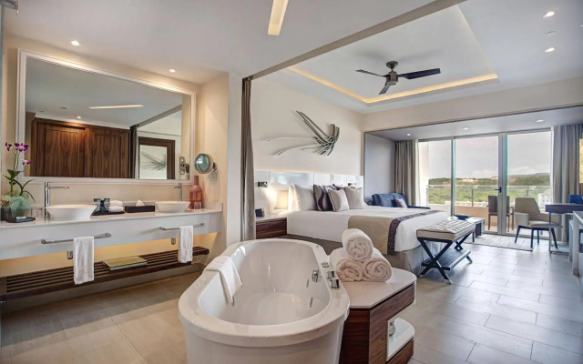 Royalton Negril Resort & Spa - All Inclusive