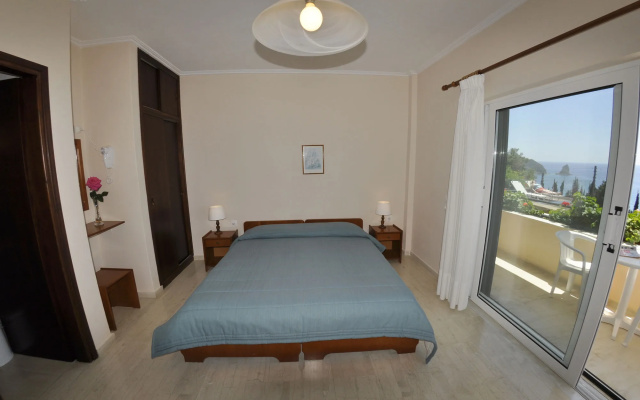 Pelagos Apartments