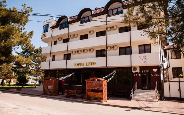 Гостиница Otel Leto вид на фасад