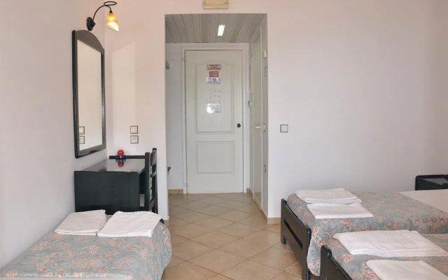 The Pink Palace Hotel & Hostel