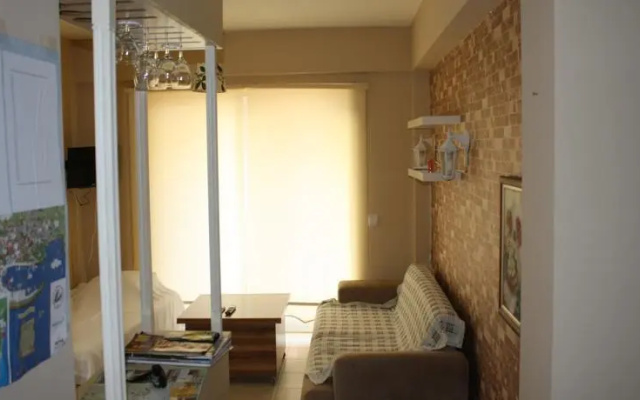 Askin Holiday Home