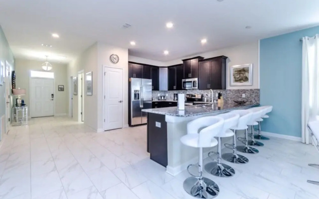 The Ultimate 9 Bedroom 5 Bathroom 9076hs