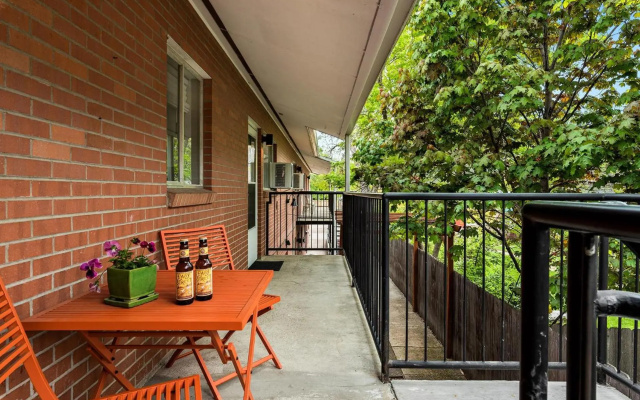 Breathtaking Condo in the Heart of Old Town