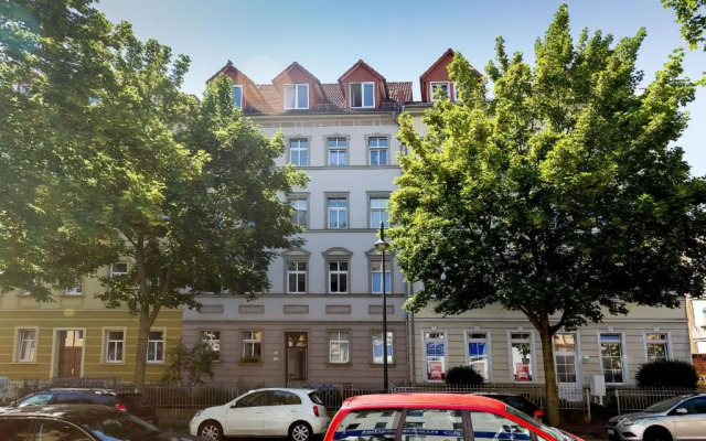 Bebelstr. 67