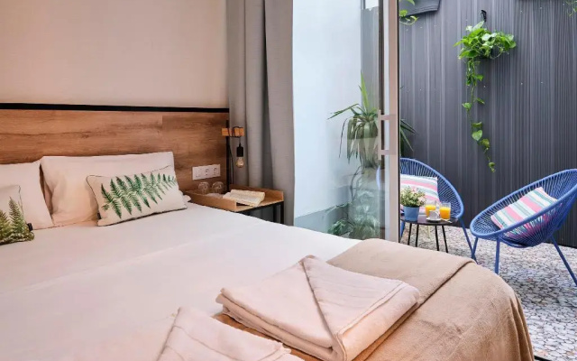 Sweet Sevilla Suites - Smart Hotel