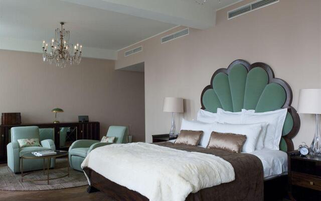 Отель Soho House Berlin Германия, Берлин - отзывы, цены и фото номеров - забронировать отель Soho House Berlin онлайн комната для гостей