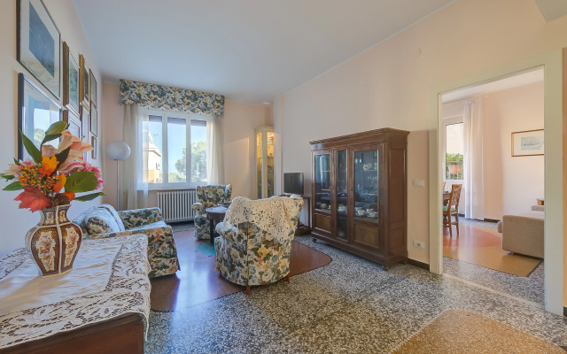 Sunrise Apartment Seaview