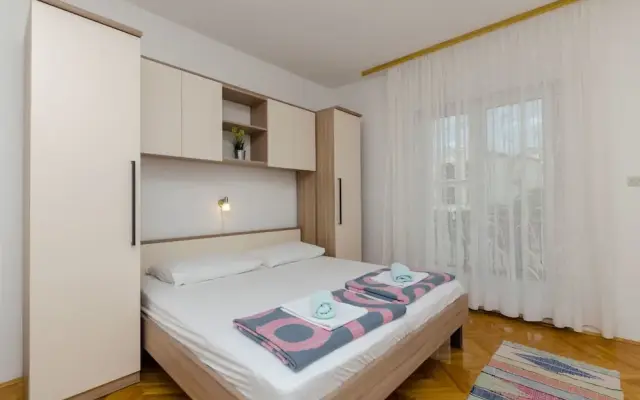 Apartments Zdravka G