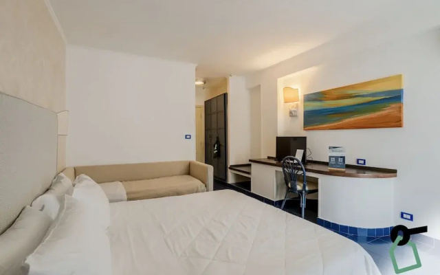 Hotiday Room Collection - Mattinata Faraglioni