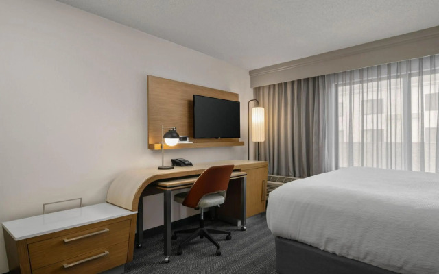 Courtyard by Marriott Downtown Boise