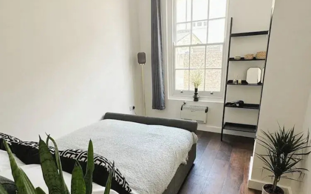 London Stylish 1 Bedroom Apartment With Garden