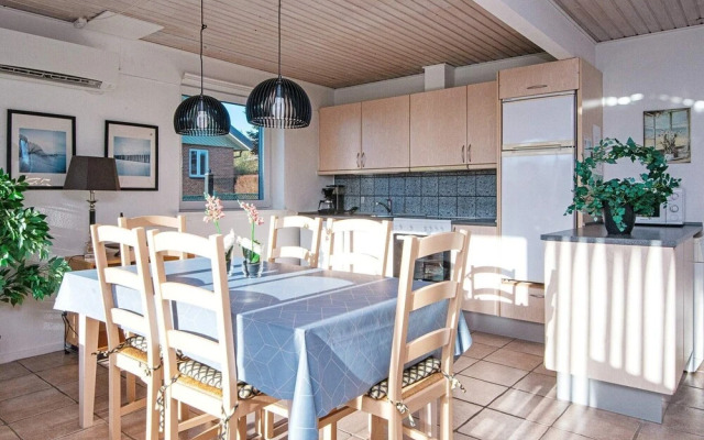 6 Person Holiday Home in Borkop