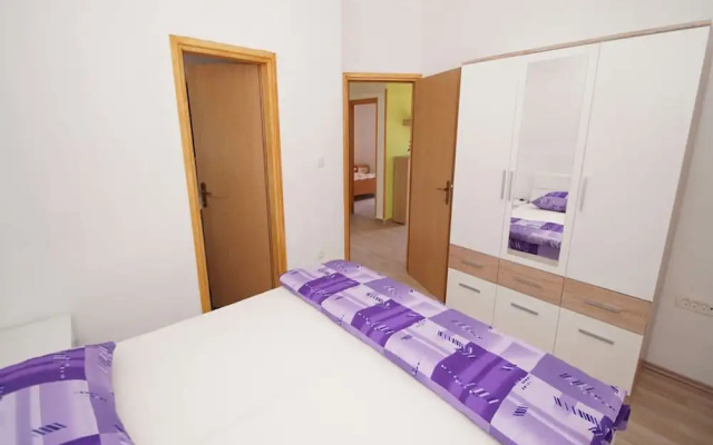 Lovely Holiday Home with Private Swimming Pool in Dalmatia