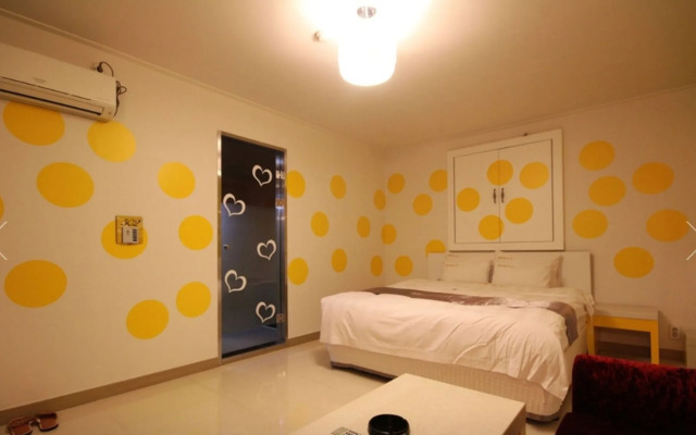 Beauty Motel