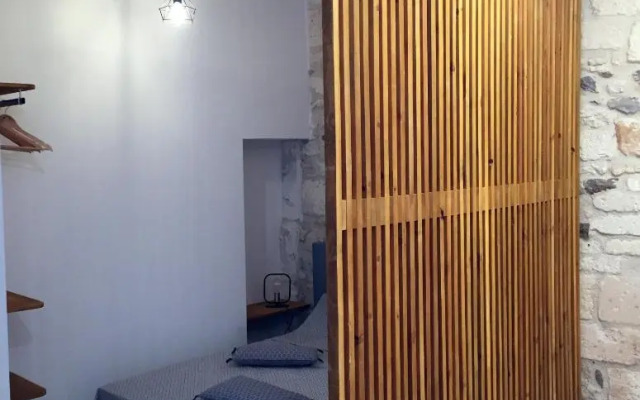 Studio climatisé, La Cloison