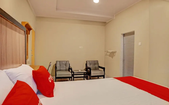 OYO 92579 Hotel Mutiara