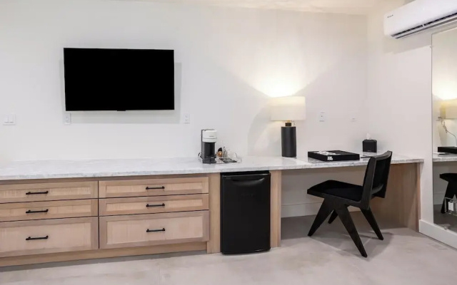Hotel Bayit Modesto Salida