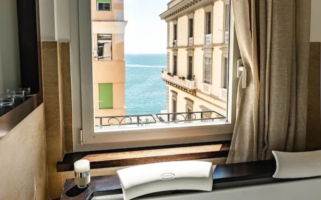 AD MAIORA Boutique Suite