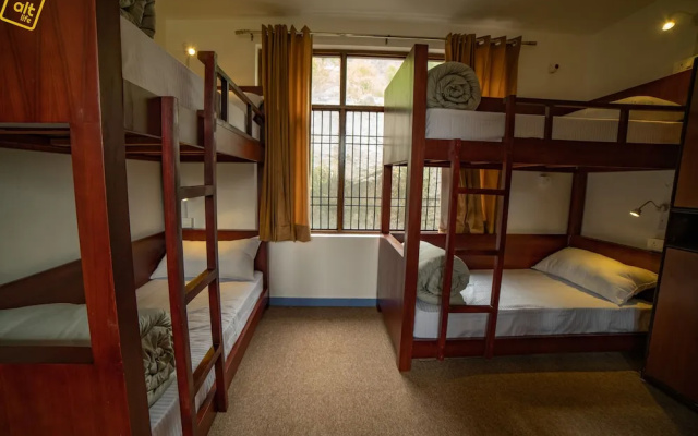 Alt Life - Dharamkot - Hostel