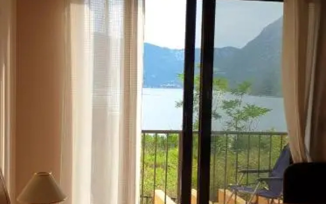 Villa Risan Apartments