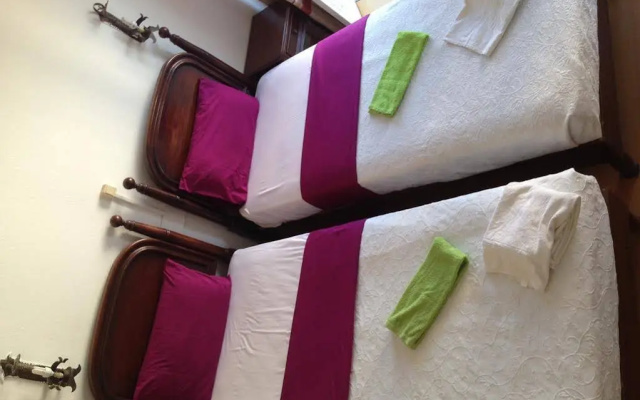Residencial Miradoiro Guest House