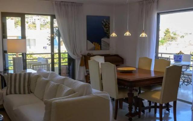 NEW!! Enjoy the Sea View at Fully Equipped 2BR House