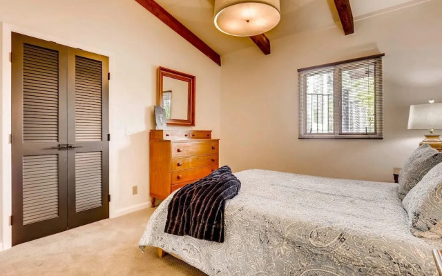 Mountain View Chalet